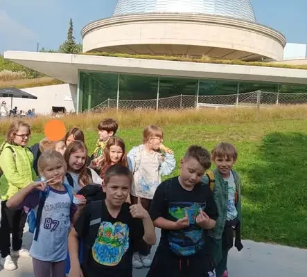 Kosmiczna wyprawa klasy 3a – uczniowie zbudowali bazę na Marsie