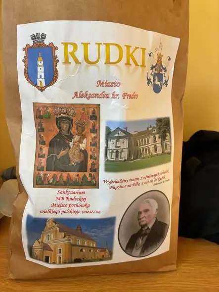 Rekordowa zbiórka zniczy. 1270 świateł pamięci pojechało na Kresy